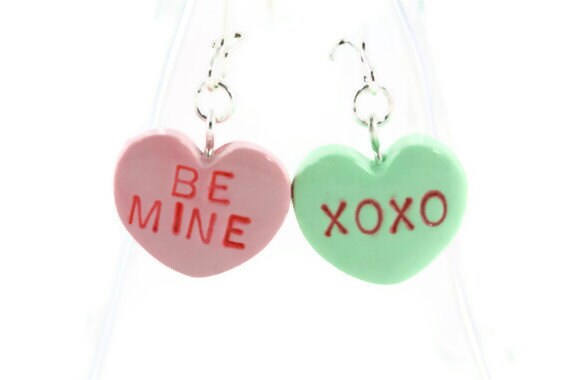 Conversation Heart Earrings, Be Mine XOXO, Candy Heart Earrings, Sweetheart Earrings, Valentine Love Heart Earrings, Candy heart jewelry