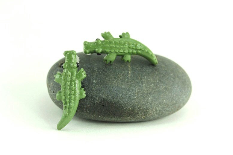 Alligator Earrings, Crocodile University of Florida Gators Mascot Miniature Green Aquatic Reptile Caimans Fun Cute Quirky Novelty Critters